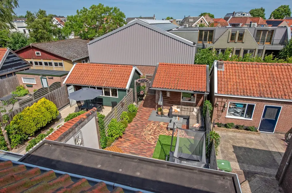 Burg Musquetiersingel 18