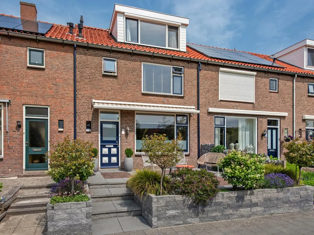 Burg Musquetiersingel 18, SCHIPLUIDEN