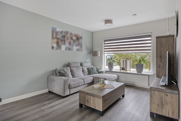 Irenestraat 42, LEKKERKERK