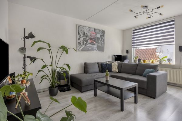 Kalverstraat 27, OUDERKERK AAN DEN IJSSEL