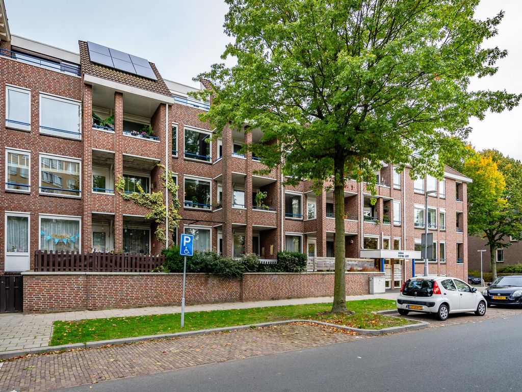 Deken van Oppensingel 125, VENLO