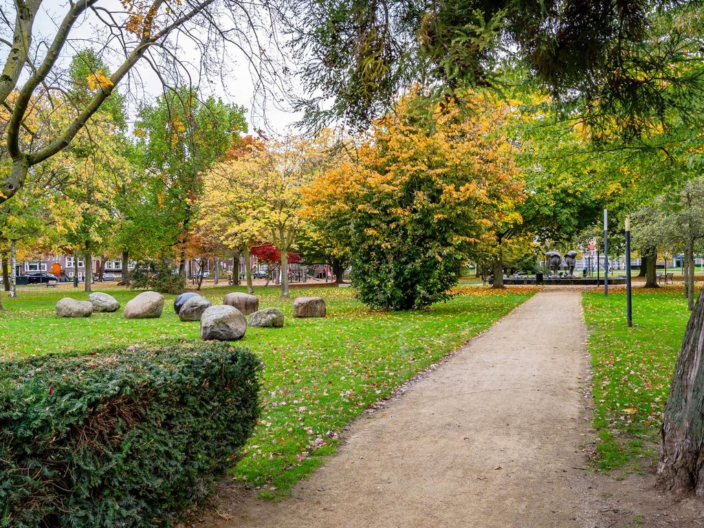 Deken van Oppensingel 111, VENLO