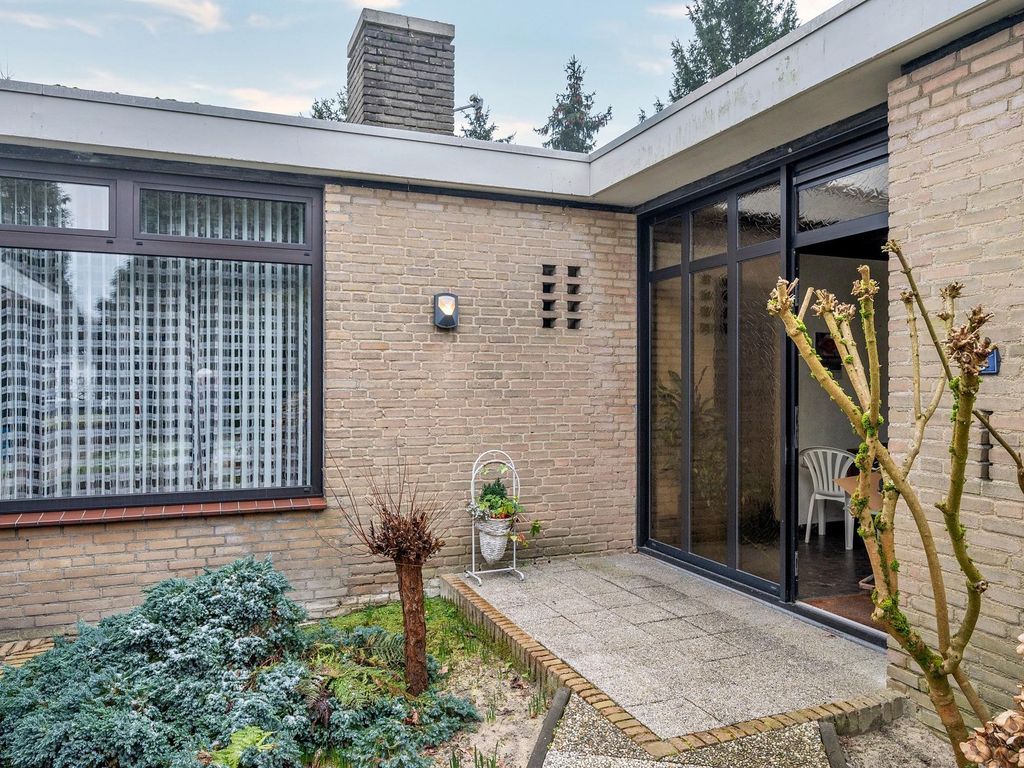 Bremweg 6, VENLO