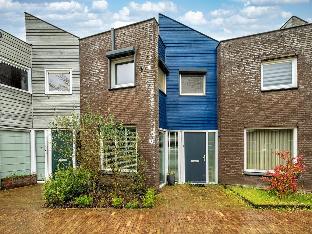Prasem 3, VENLO