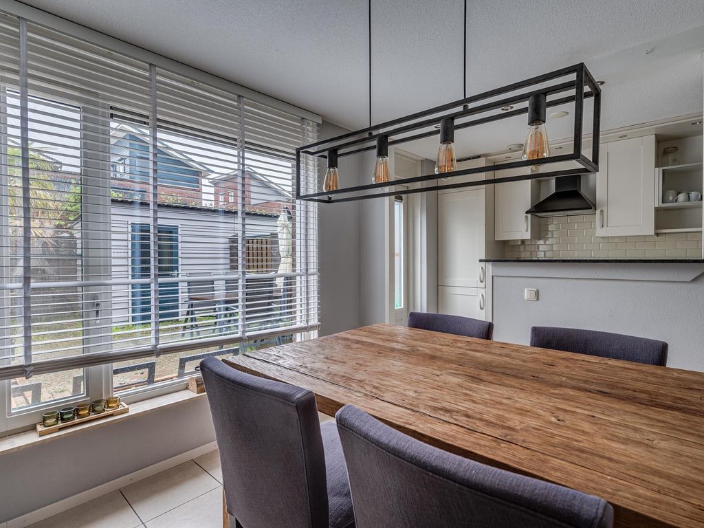 Prasem 3, VENLO