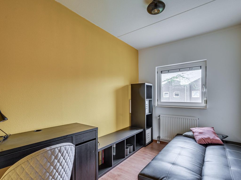 Prasem 3, VENLO