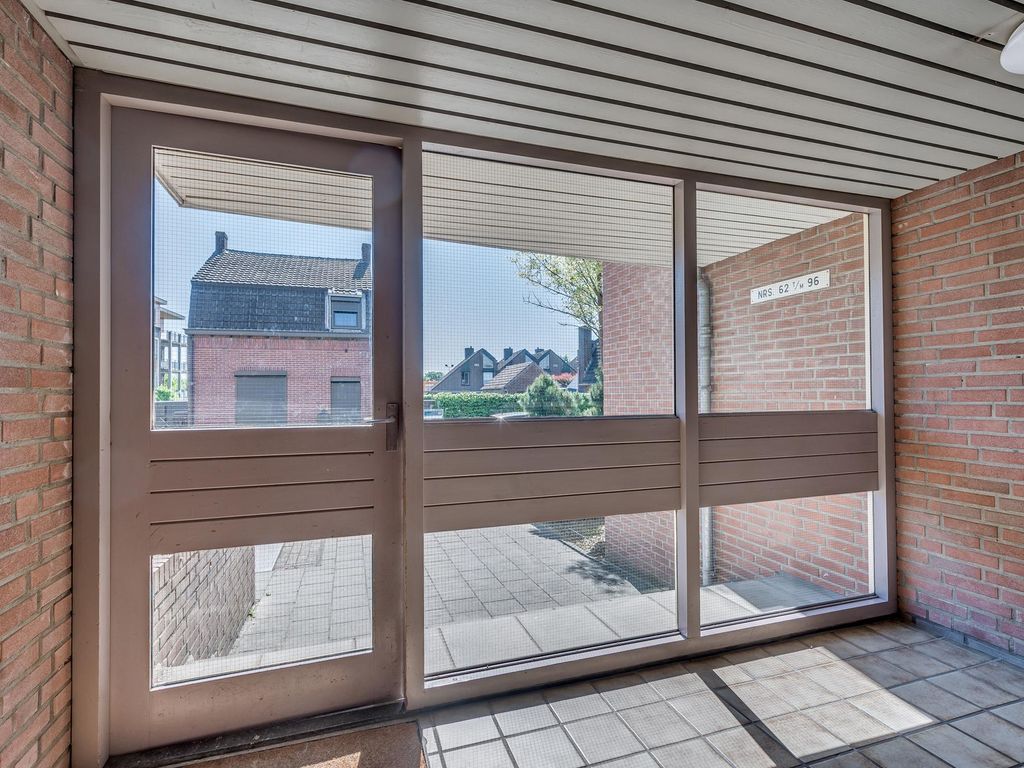 Heideweg 76, TEGELEN