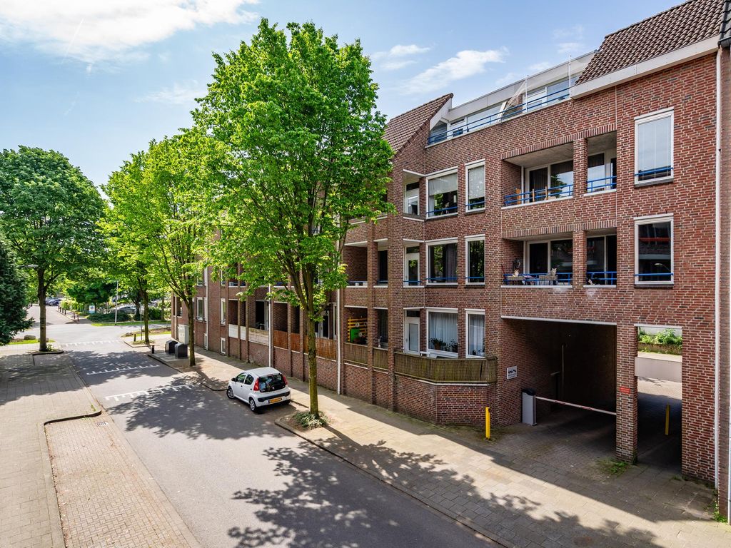 Deken van Oppensingel 119, VENLO
