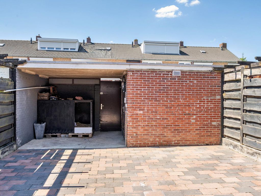 Plevierstraat 12, VENLO