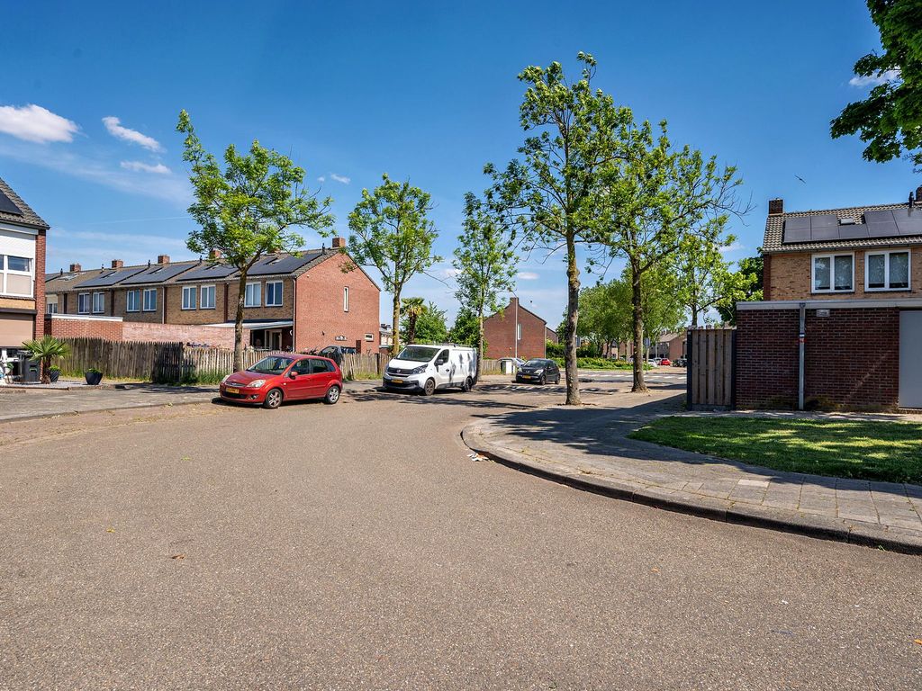 Plevierstraat 12, VENLO
