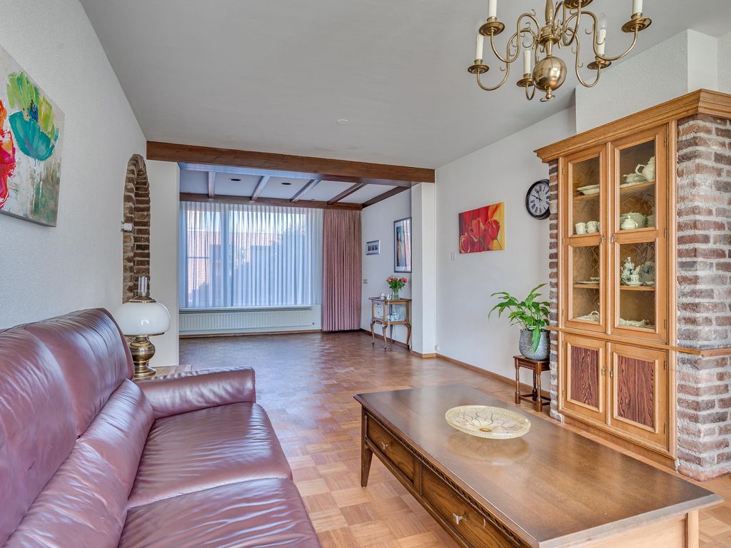 Rijksweg 66B, VELDEN