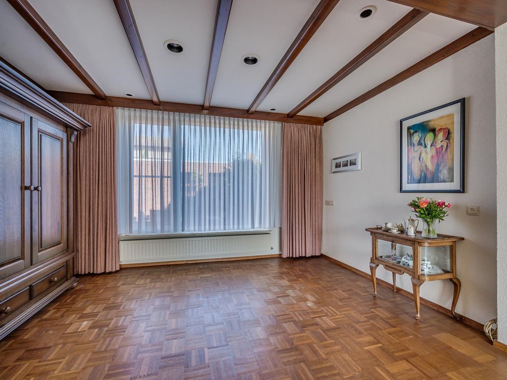 Rijksweg 66B, VELDEN