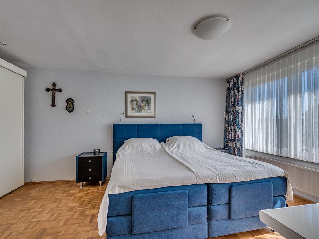 Rijksweg 66B, VELDEN