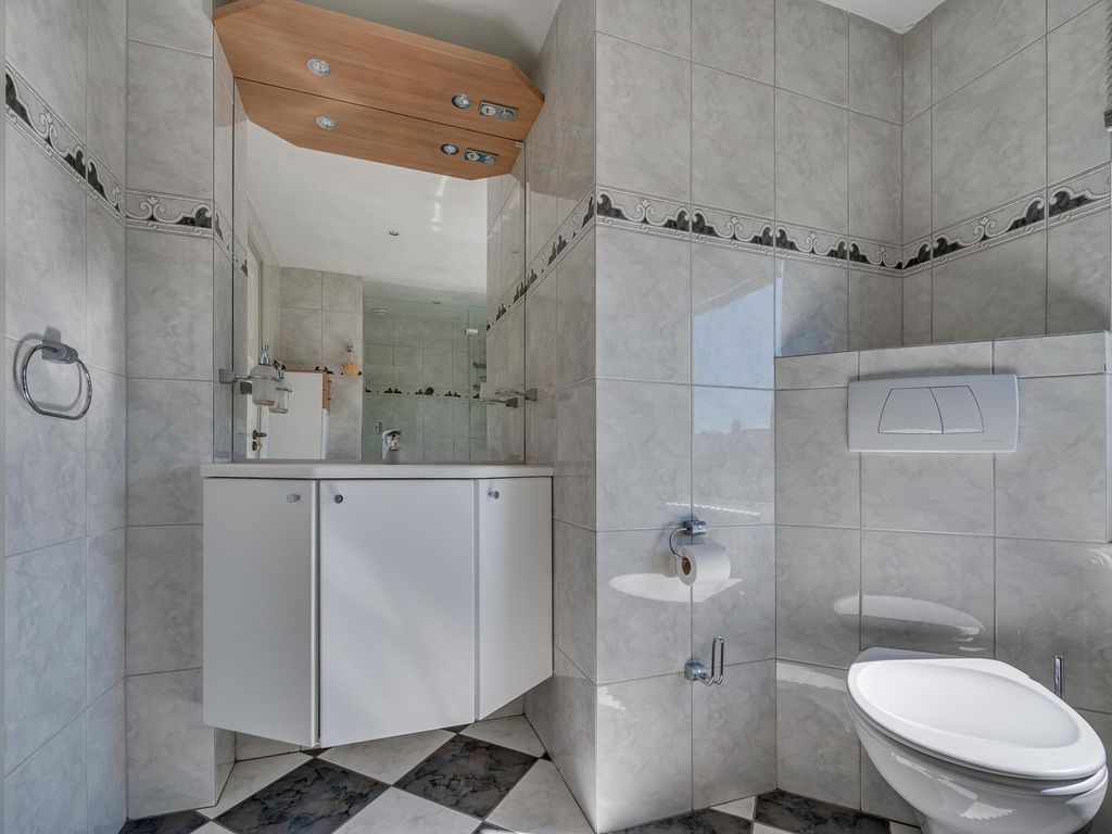 Rijksweg 66B, VELDEN