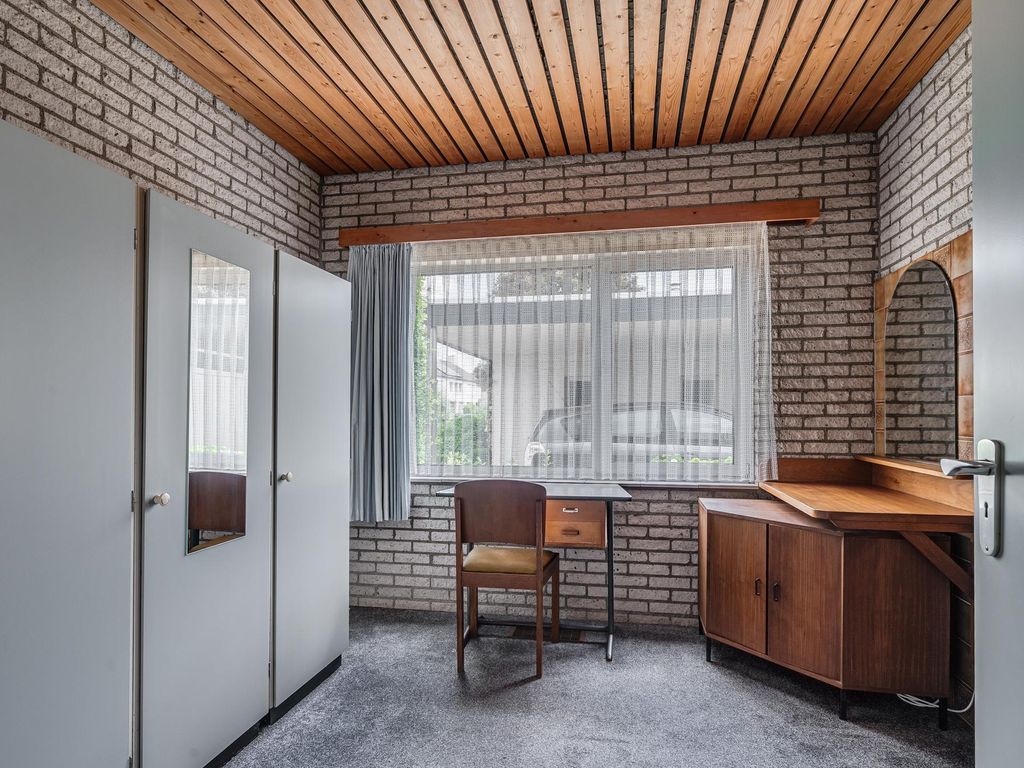 Reuveltweg 33, GRUBBENVORST