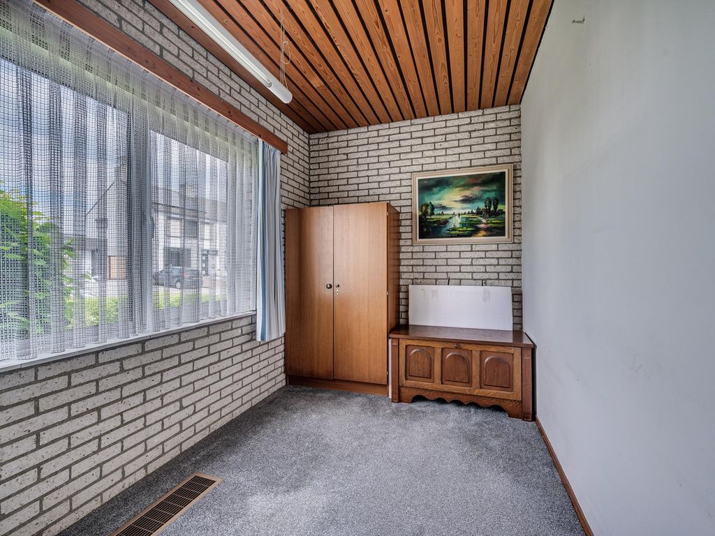 Reuveltweg 33, GRUBBENVORST