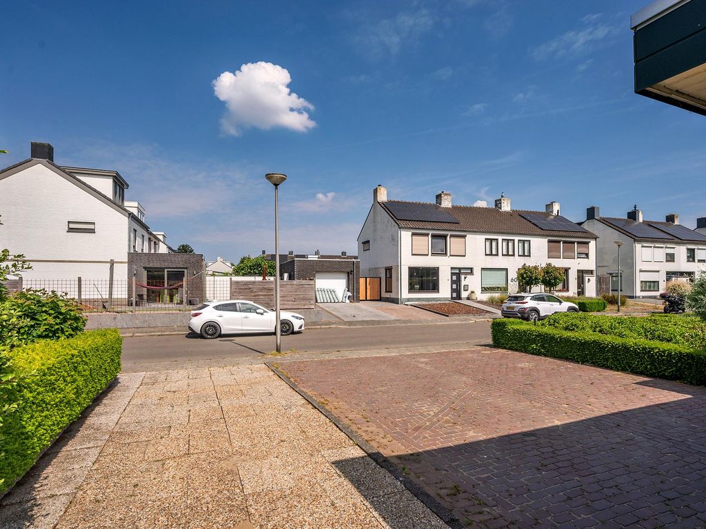 Reuveltweg 33, GRUBBENVORST