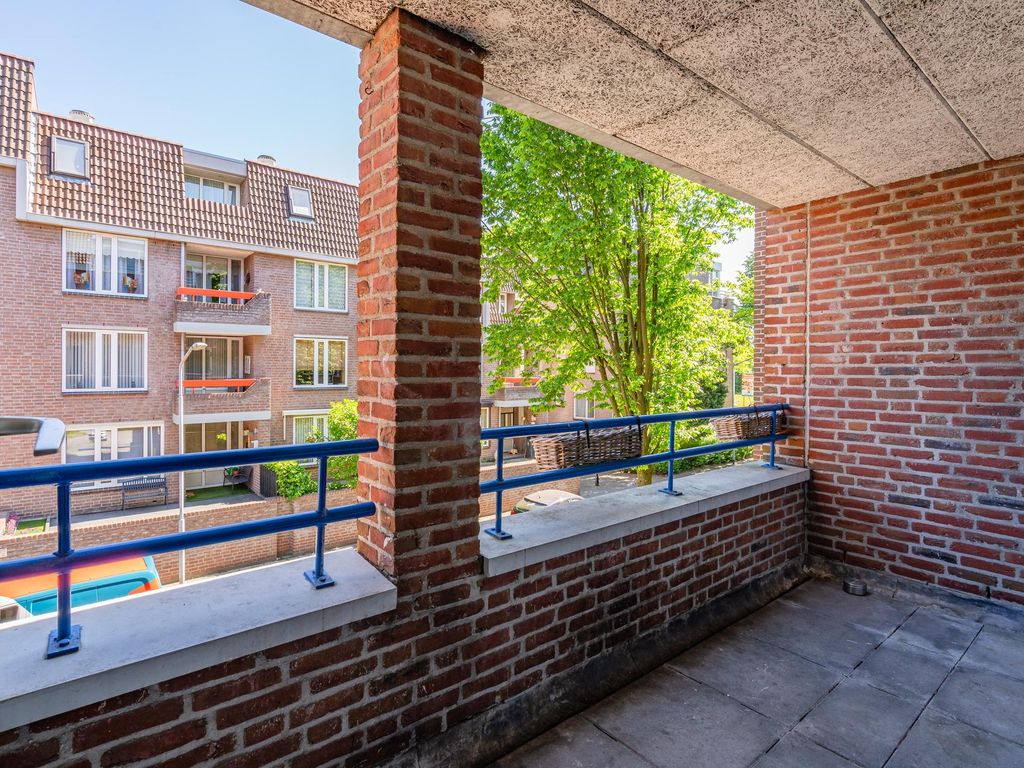 Deken van Oppensingel 95, VENLO