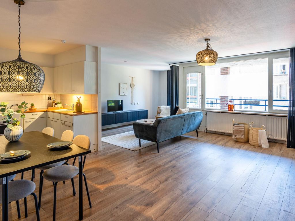 Deken van Oppensingel 95, VENLO