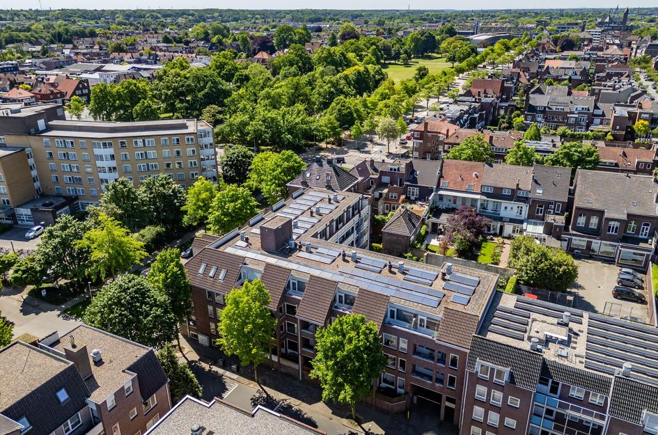 Deken van Oppensingel 95