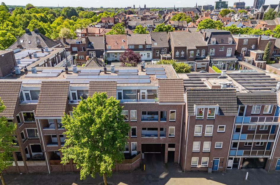 Deken van Oppensingel 95