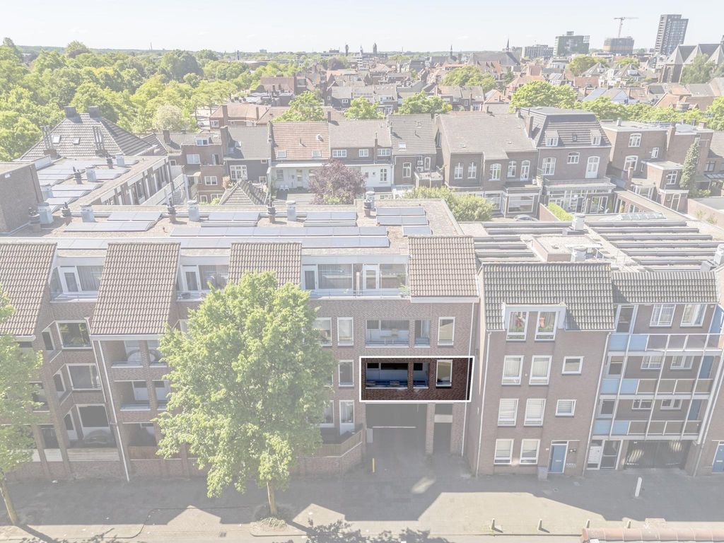 Deken van Oppensingel 95, VENLO