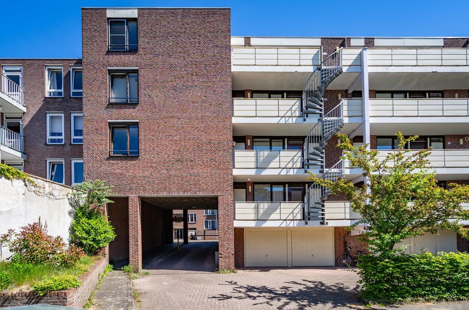 Deken van Oppensingel 95