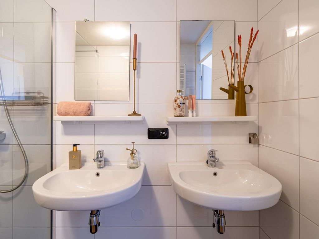 Deken van Oppensingel 95, VENLO
