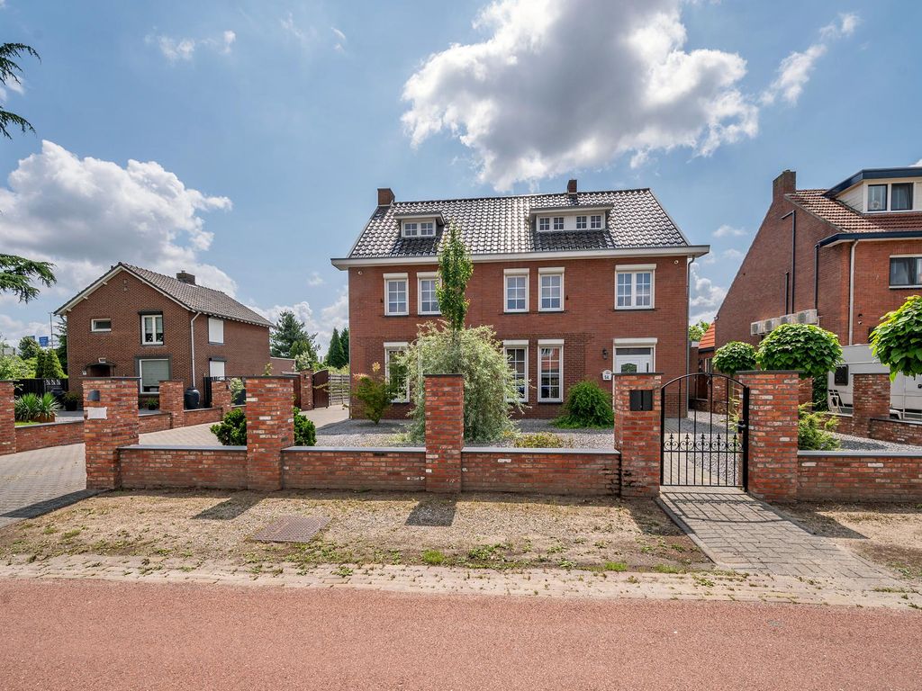 Geldersebaan 54, TEGELEN