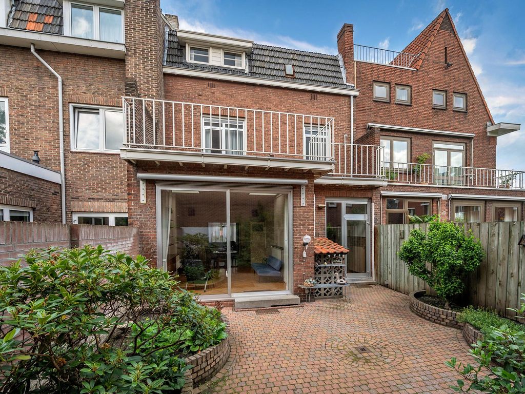 van Cleefstraat 32, VENLO