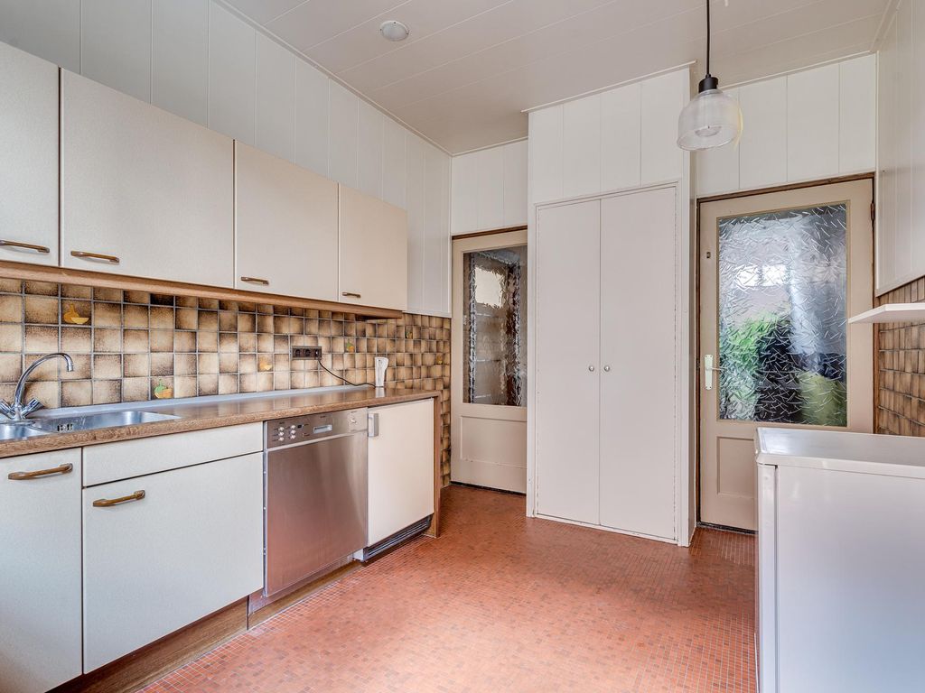 van Cleefstraat 32, VENLO