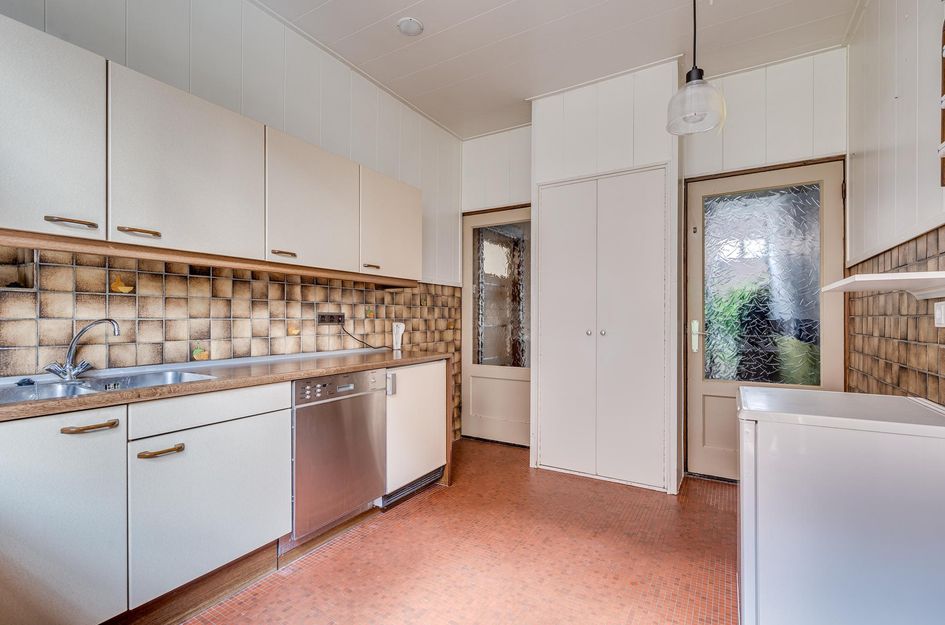 van Cleefstraat 32
