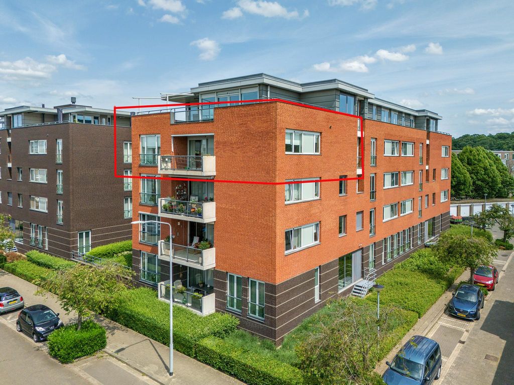 Karel van Egmondstraat 120A, VENLO