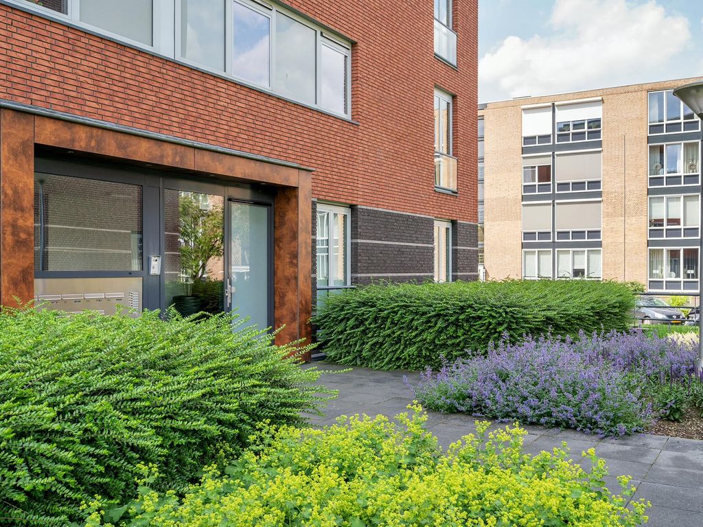 Karel van Egmondstraat 120A, VENLO