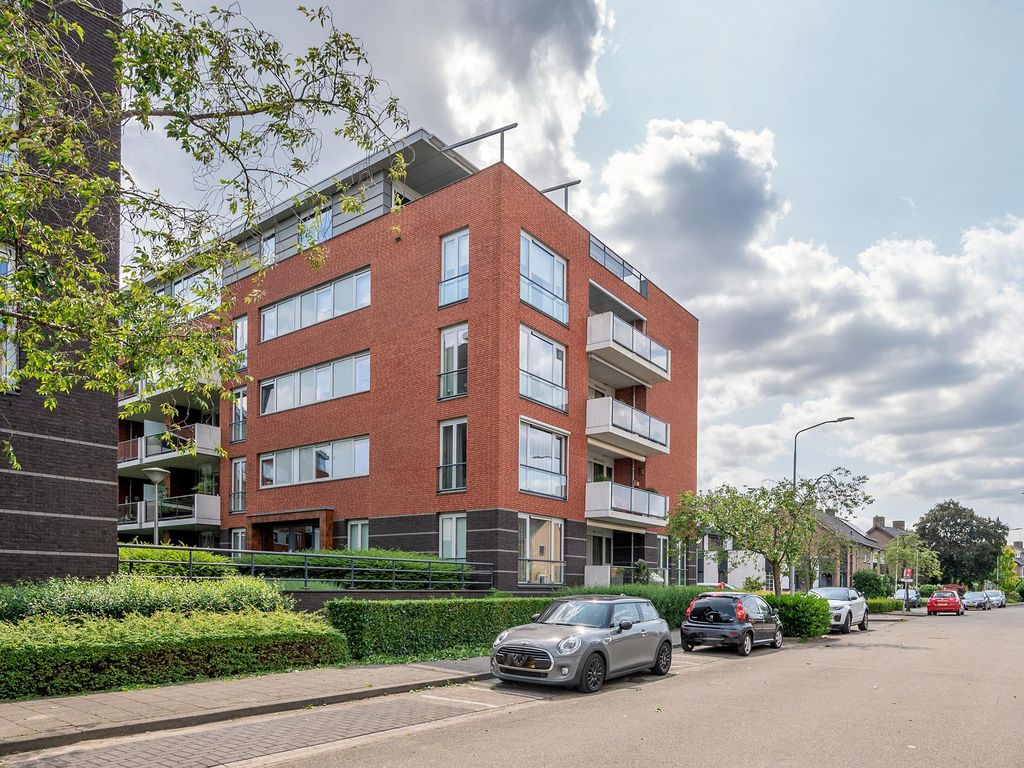 Karel van Egmondstraat 120A, VENLO