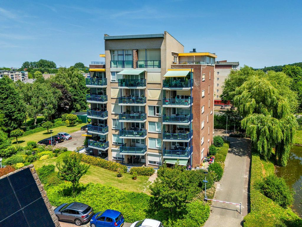 Veldzuring 21, VENLO