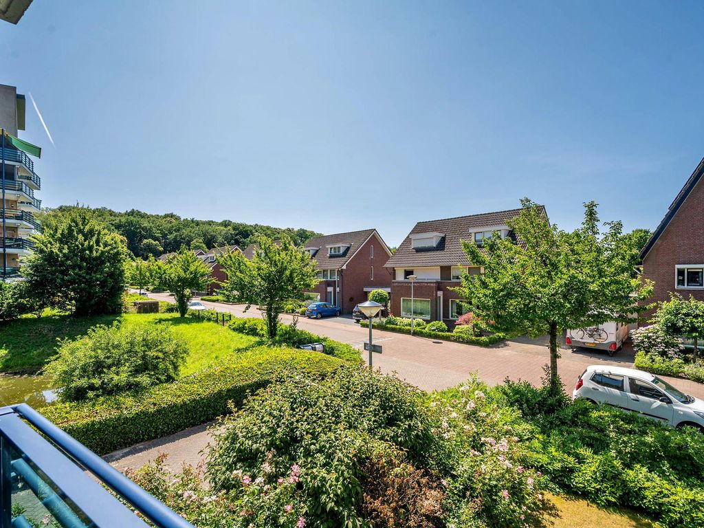 Veldzuring 21, VENLO