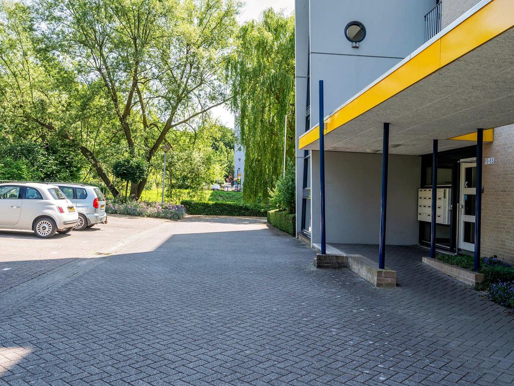 Veldzuring 21, VENLO
