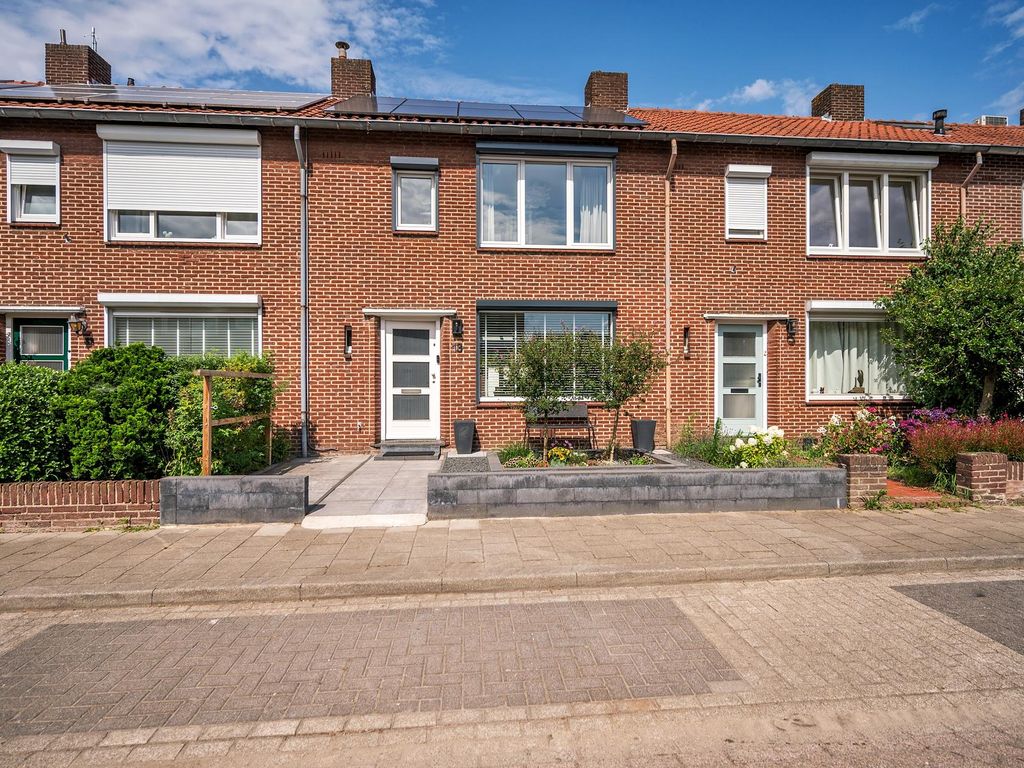 Schwarzenbergstraat 13, VENLO