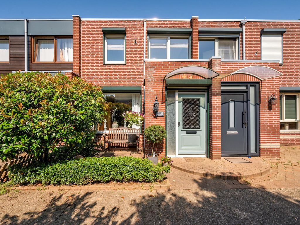 Requesensstraat 31, VENLO