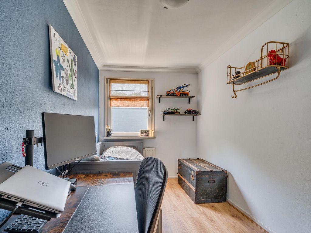 Requesensstraat 31, VENLO