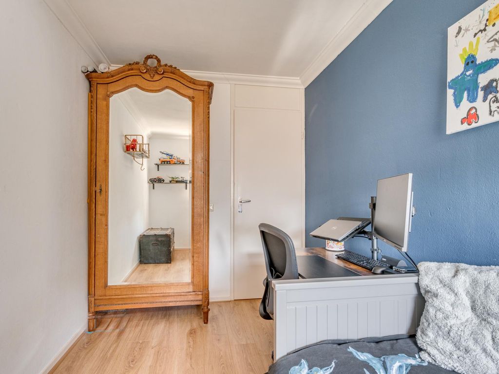 Requesensstraat 31, VENLO