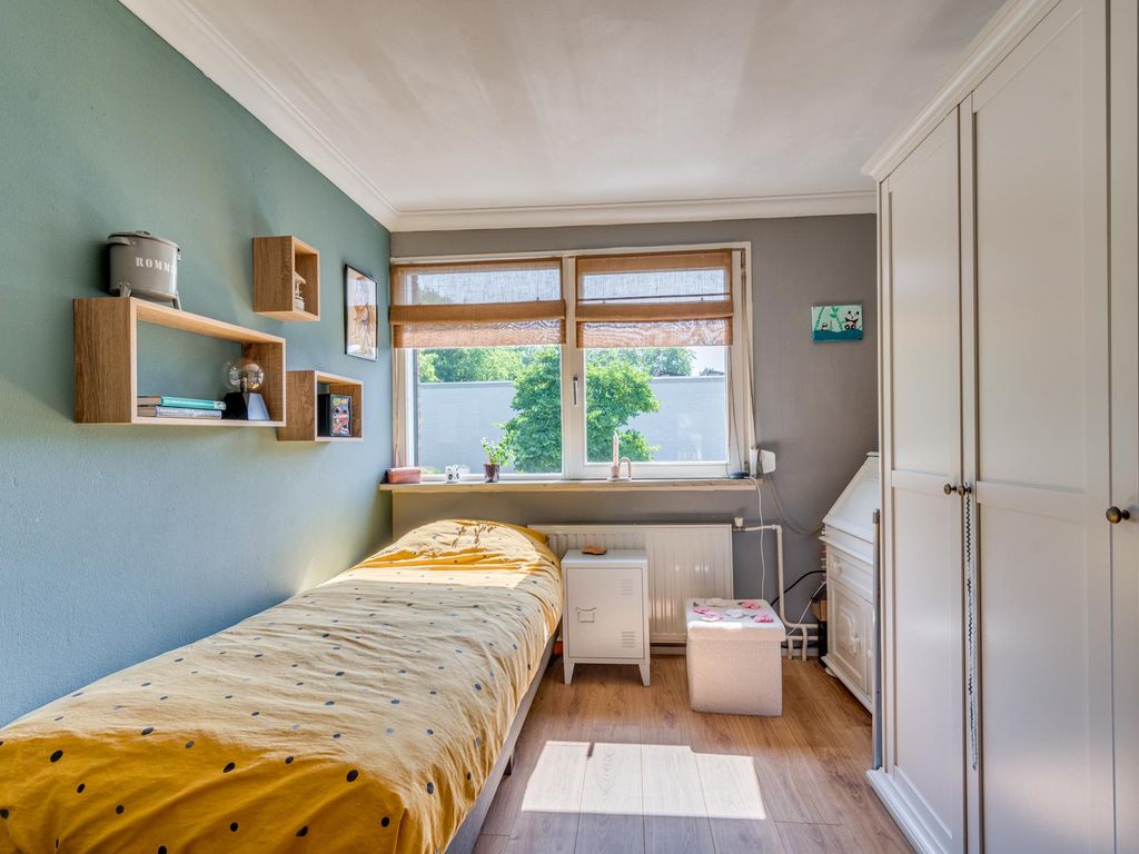 Requesensstraat 31, VENLO