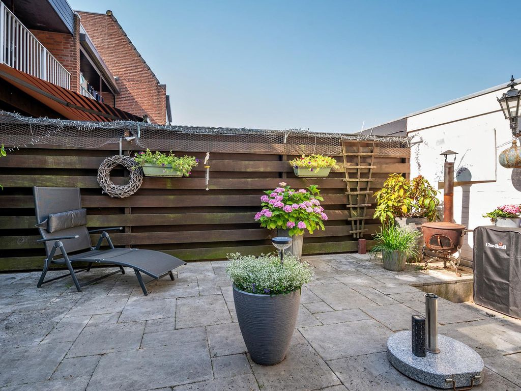 Requesensstraat 31, VENLO