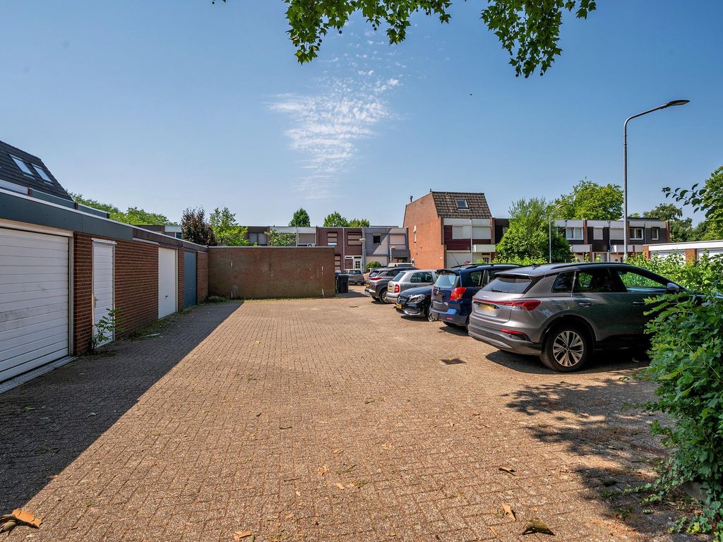 Requesensstraat 31, VENLO