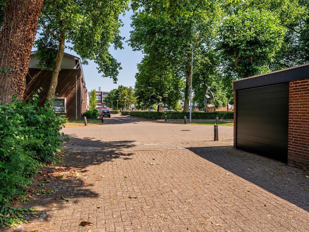 Requesensstraat 31, VENLO