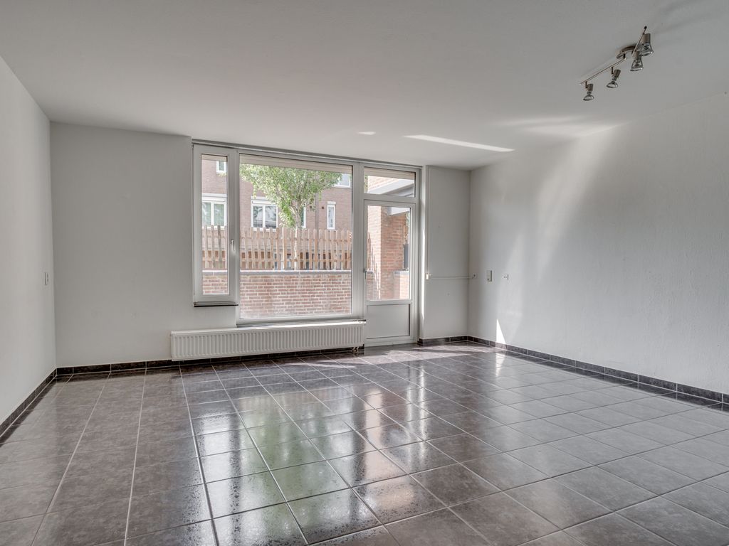 Anne Frankstraat 87, VENLO