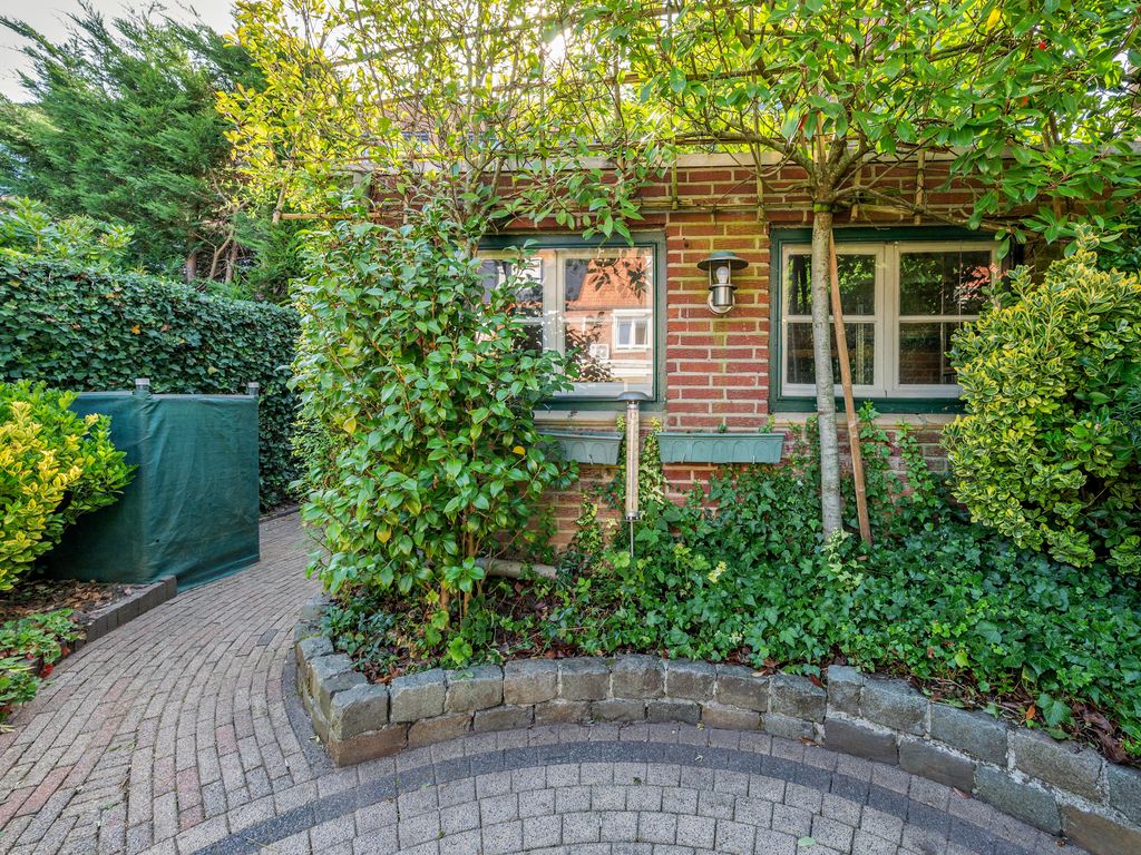 Zustersstraat 26, VENLO