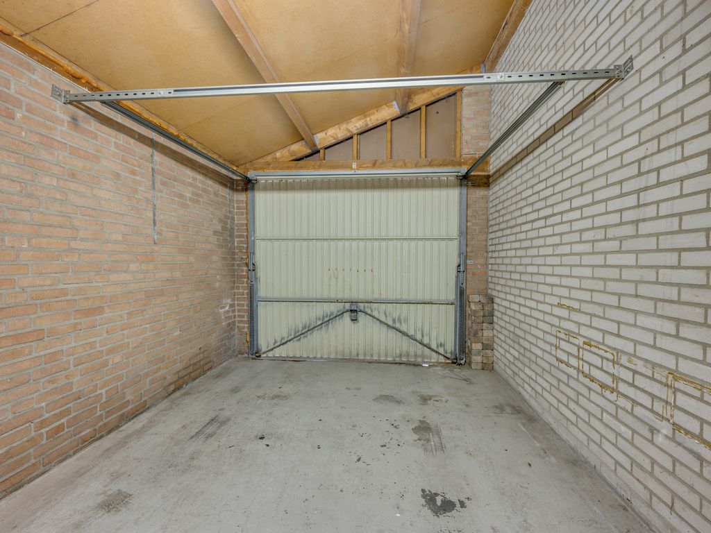 Hertenkamp 74, TEGELEN