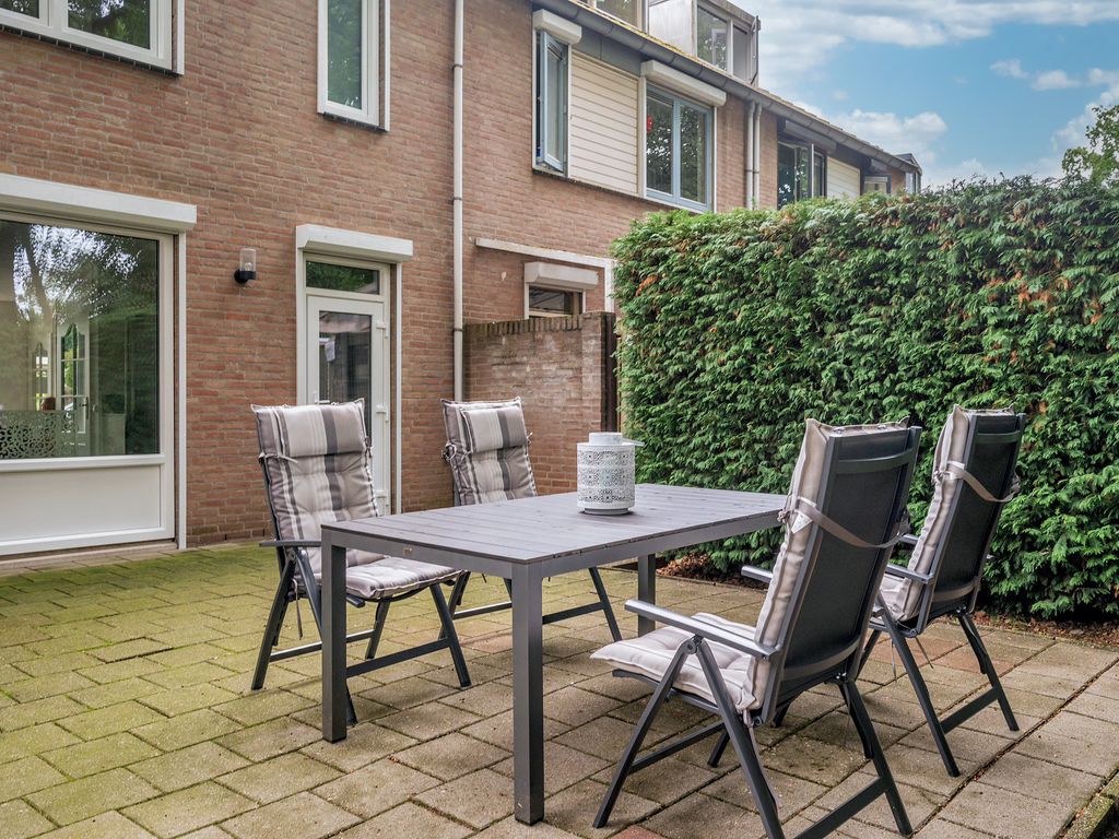 Hertenkamp 74, TEGELEN